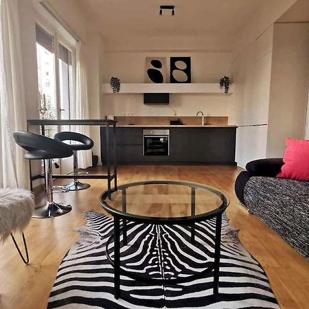 Cdv Stylish Athens Flat Atenas Exterior foto