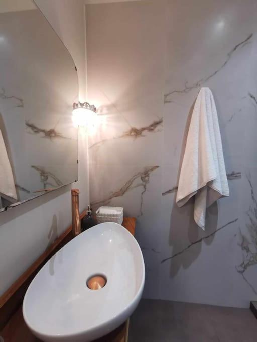 Cdv Stylish Athens Flat Atenas Exterior foto